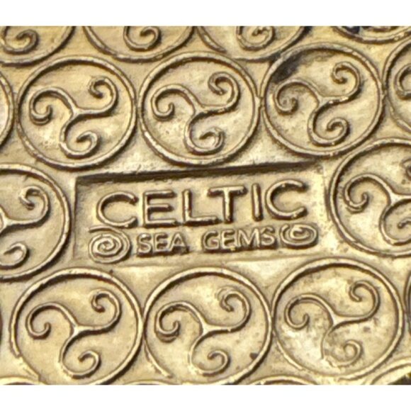 Celtic Sea Gems Gold Tone Enamel Floral Brooch Pin Red Silver Flowers 1.5" - Picture 8 of 8